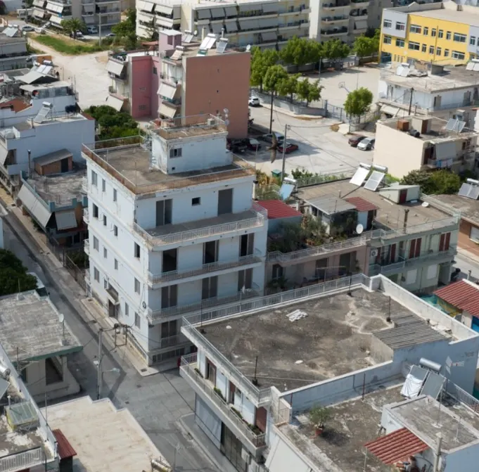 Drone photo of the MVR 19 rooftop and surrounding blocks